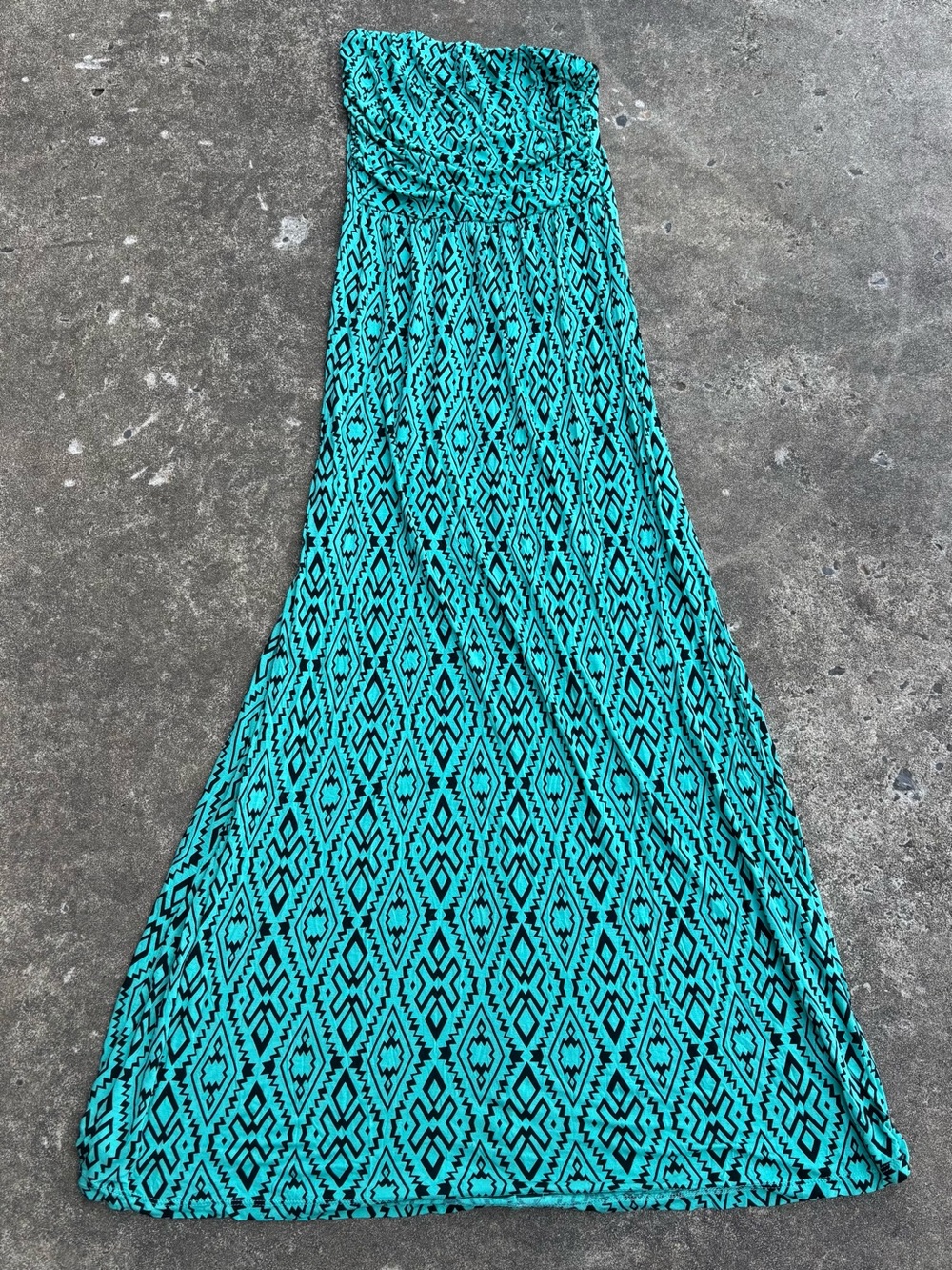 Forever 21 Teal and Black Strapless Aztec Maxi Dress
